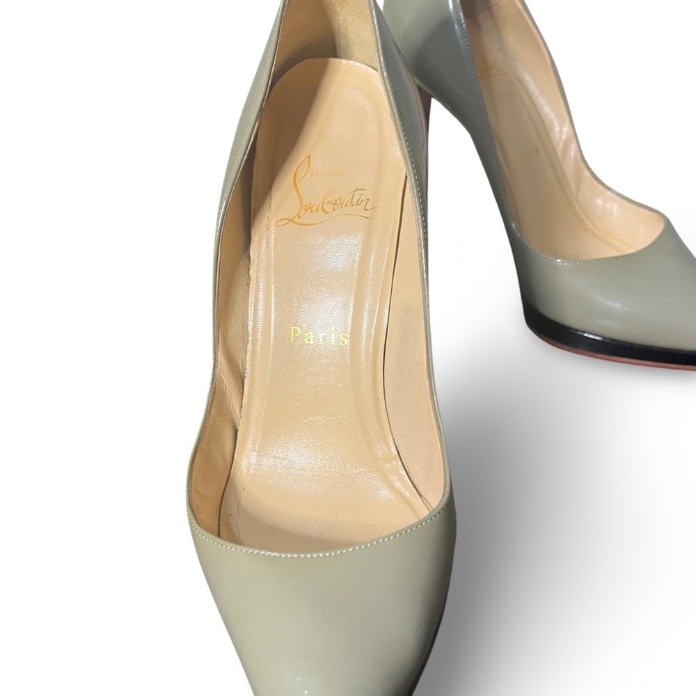 Christian Louboutin Pumps